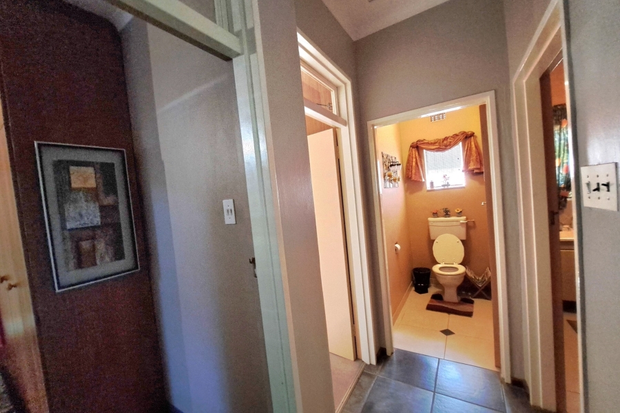 3 Bedroom Property for Sale in Worcester West Western Cape